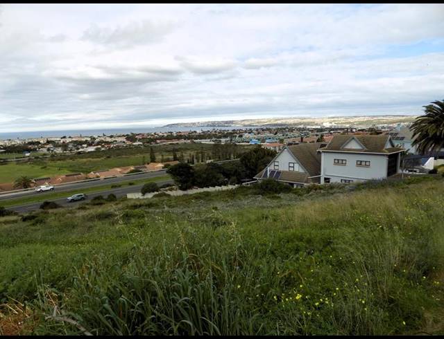 LAND FOR SALE IN HARTENBOS HEUWELS